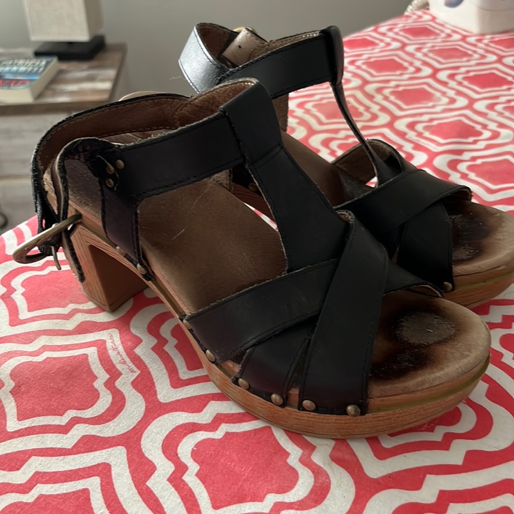 Dansko 37 Sandal